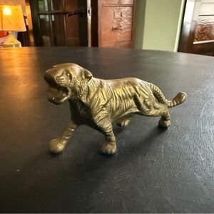 Bronze Tiger Figurine